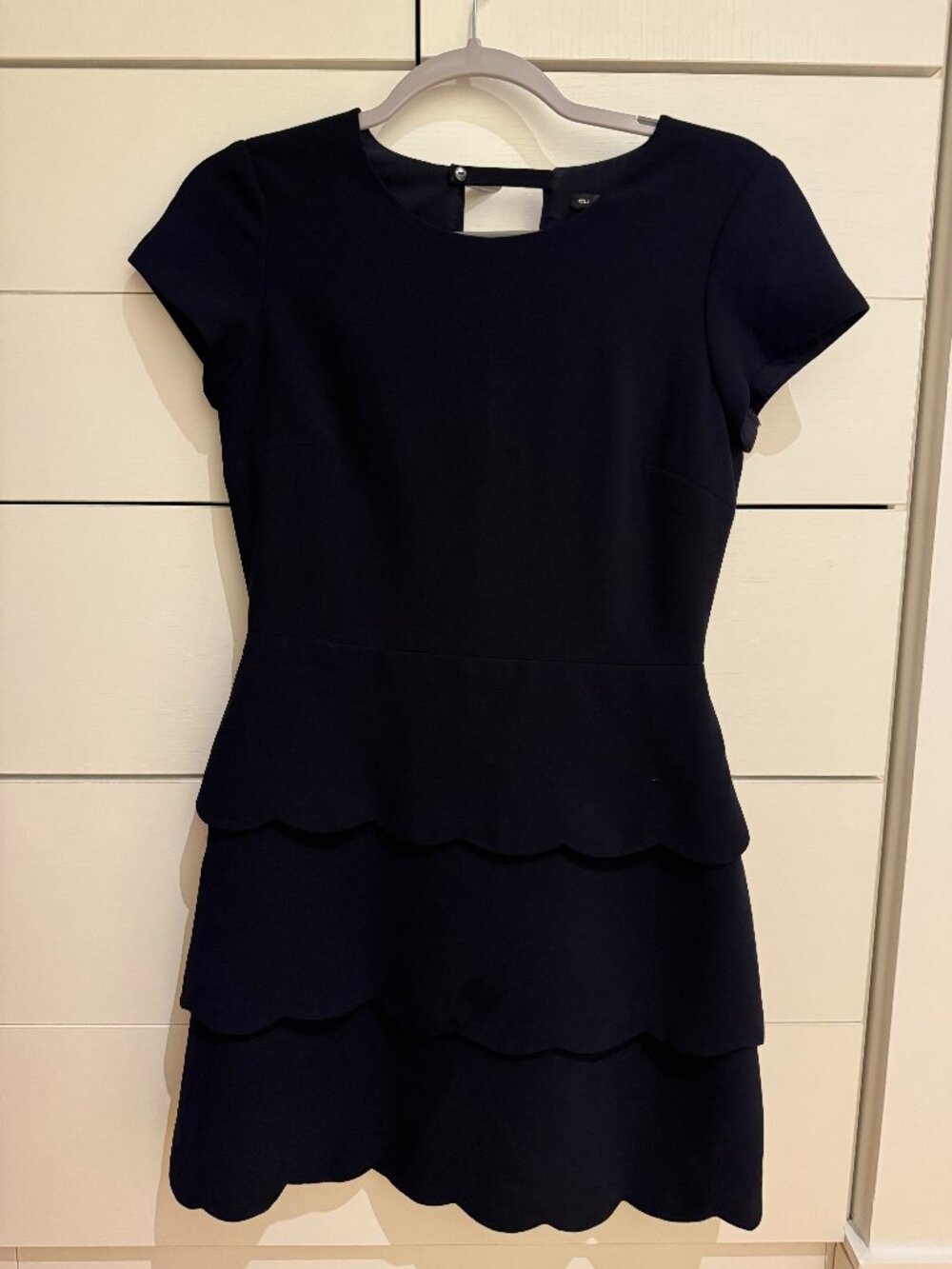 Club Monaco Navy Scalloped Tiered Peplum Dress Size 2
